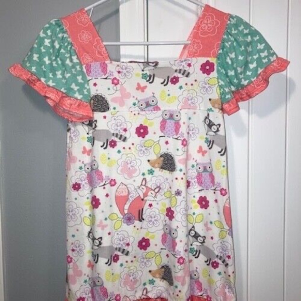Jelly the Pug girls size 8 dress. White woodland Aqua pink fox Worn once. EUC.